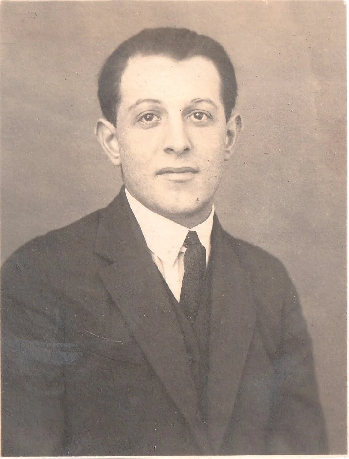 Undatiertes Porträtfoto, Privatsammlung Robert Beig  