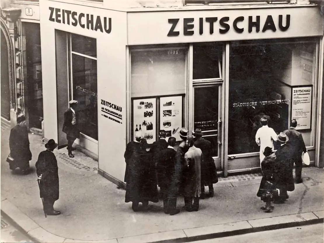 Die „Zeitschau“, Gassenlokal des Museums, Tuchlauben 8, Wien 1, 1933; Otto and Marie Neurath Isotype Collection, University of Reading  