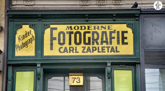 Routenplaner: historische Werbeschriften in drei Bezirken