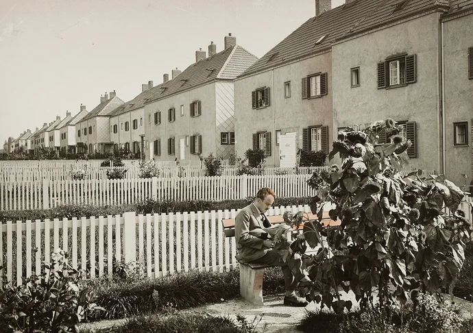 Siedlung „Am Wasserturm“ in Favoriten (Architekten: Franz Schuster und Franz Schacherl), ca. 1925, Wien Museum