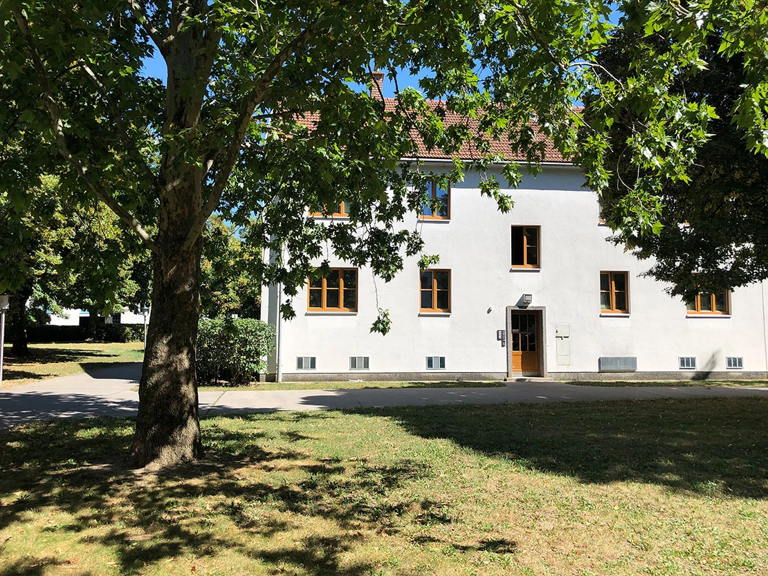 Das Haus in der Scottgasse 5, in dem die Ausstellung zu sehen ist, Foto: Susanne Winkler  