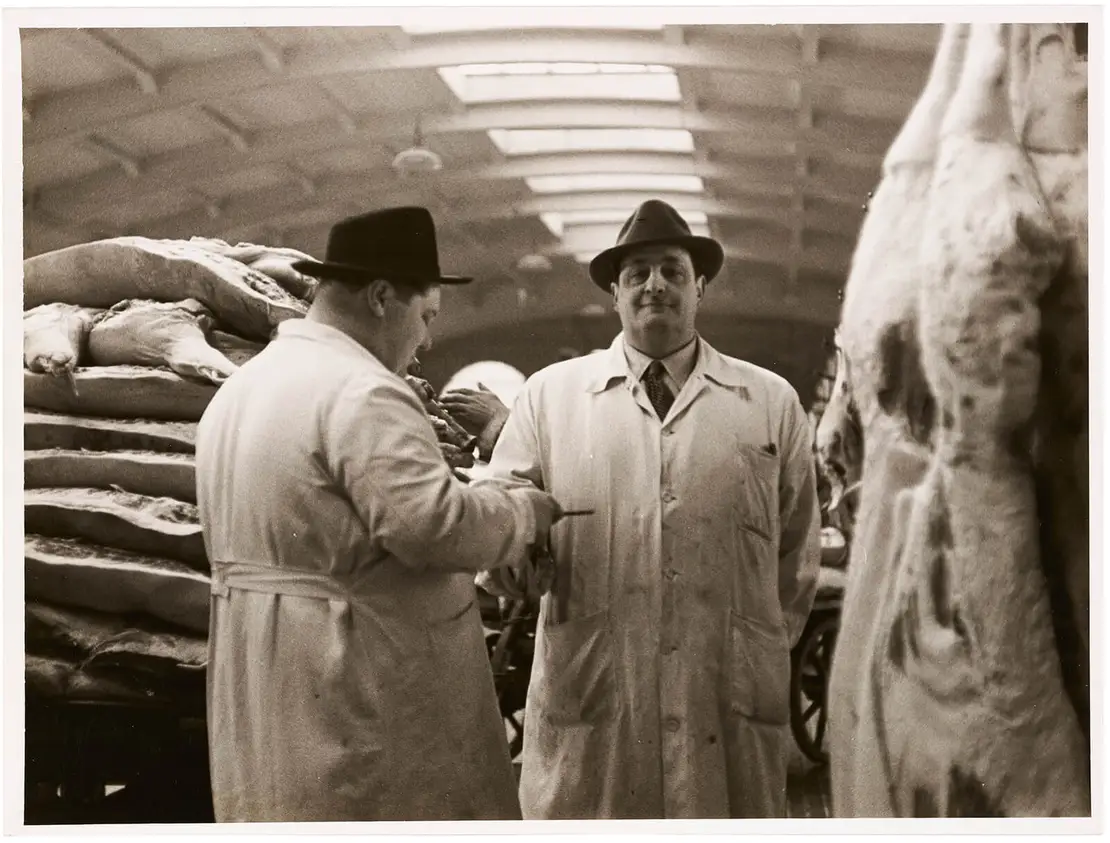 Heinrich Steinfest: Motiv aus dem Wiener Volksleben (Am Schlachthof St. Marx), 1956, Wien Museum  