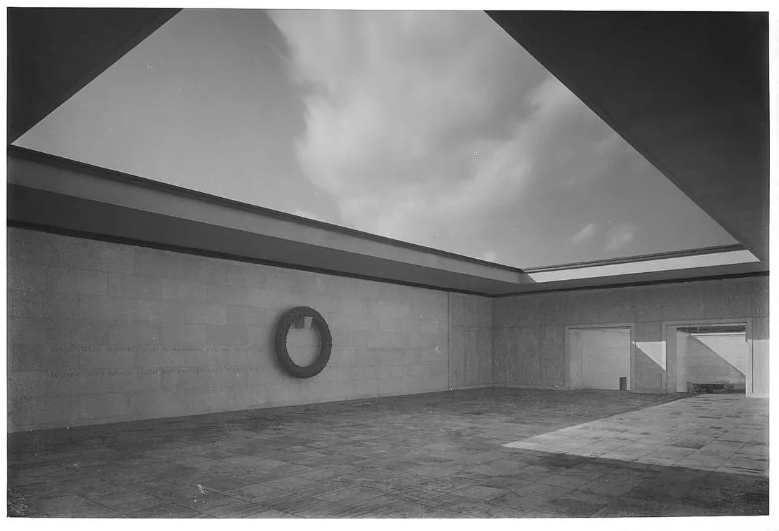 Martin Gerlach jun.: Österreichisches Heldendenkmal im Äußeren Burgtor, 1934, Wien Museum