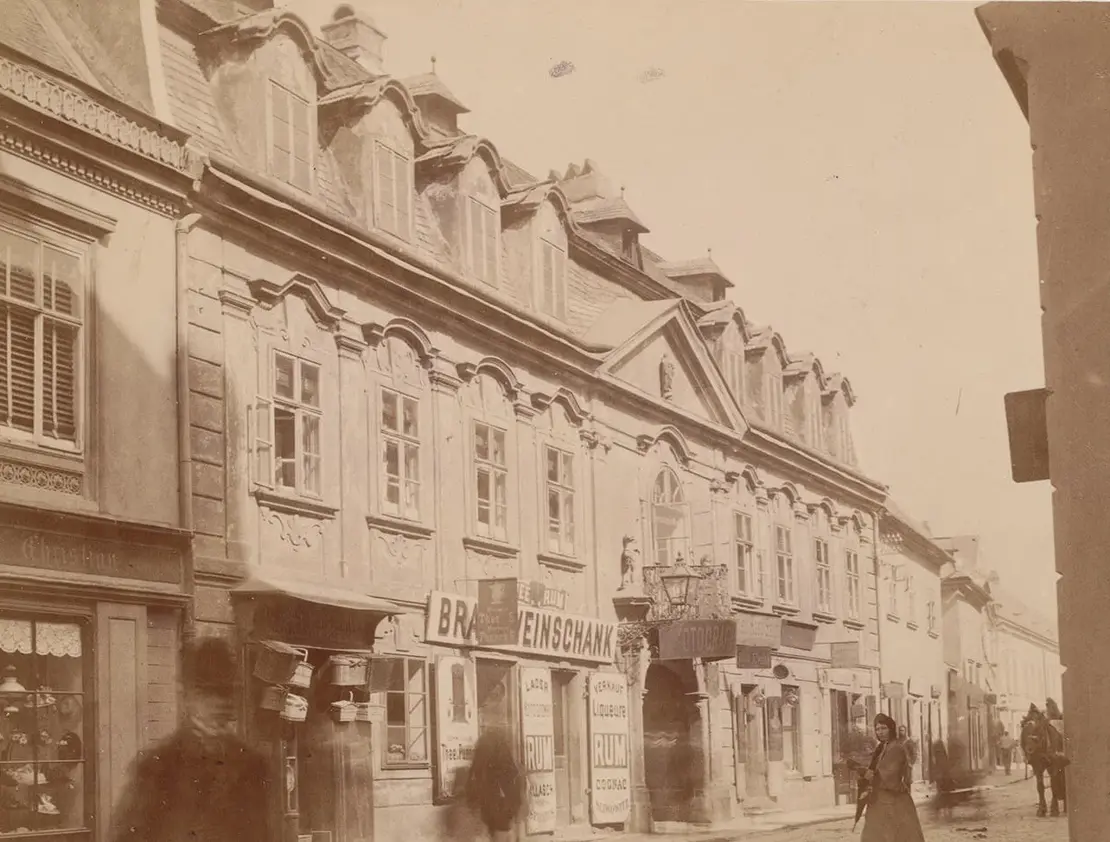 Gumpendorfer Straße, um 1880, anonyme Fotografie, Wien Museum, Inv. Nr. 106153/60