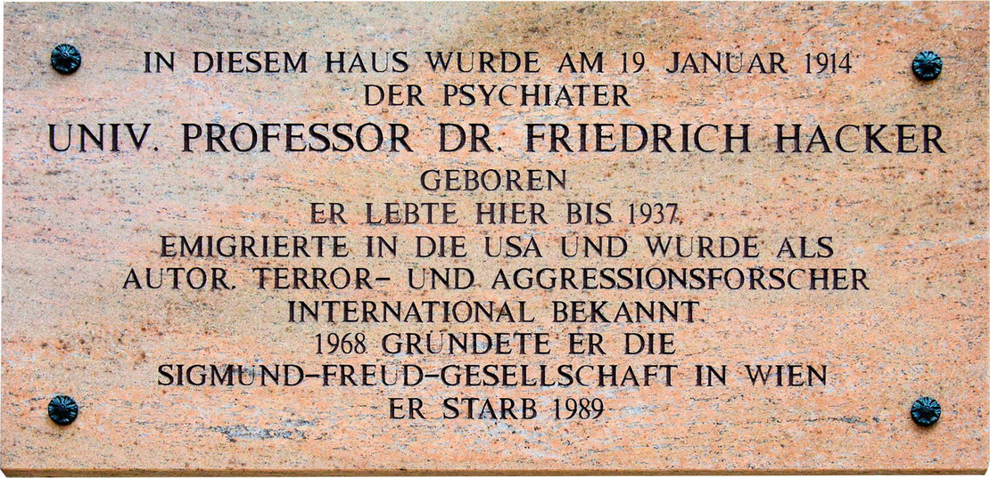 Gedenktafel am Haus Hegelgasse 21, Foto: GuentherZ/Wikimedia Commons 