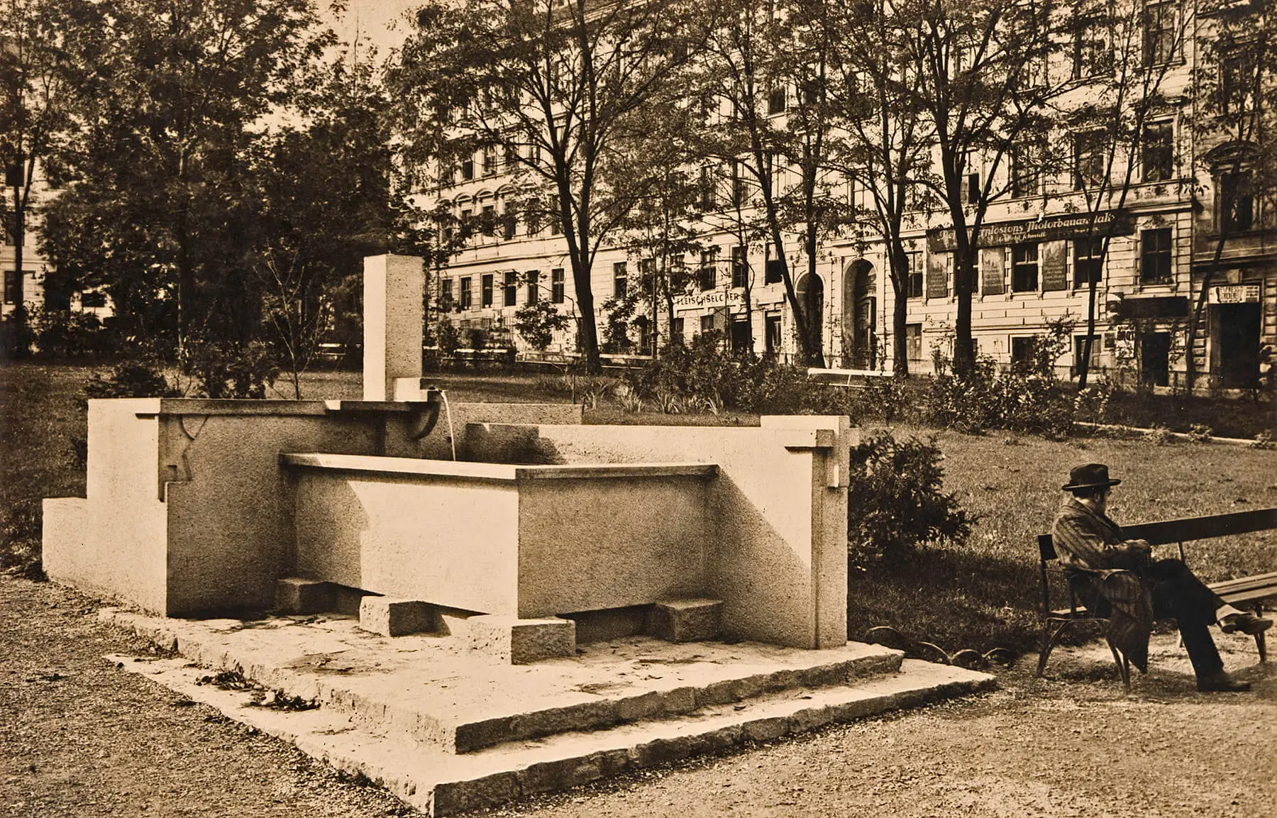 Brunnen im Schubertpark, um 1926. Foto: Martin Gerlach jun., Wien Museum  