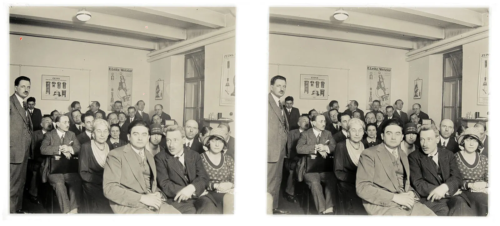 Karl Pollak, „Im Stereoklub“ (Klubheim der Mikrographischen Gesellschaft, Albertgasse 33), Stereonegativ (Glas), hier positiv gezeigt, um 1930-1932, Pollak-Negativverzeichnis: Personen 5, Wien Museum, Inv.-Nr. 316540/3. Seit Anfang 1930 diente das Klubheim der Mikrographischen Gesellschaft auch der Stereoskopischen Gesellschaft als solches.  
