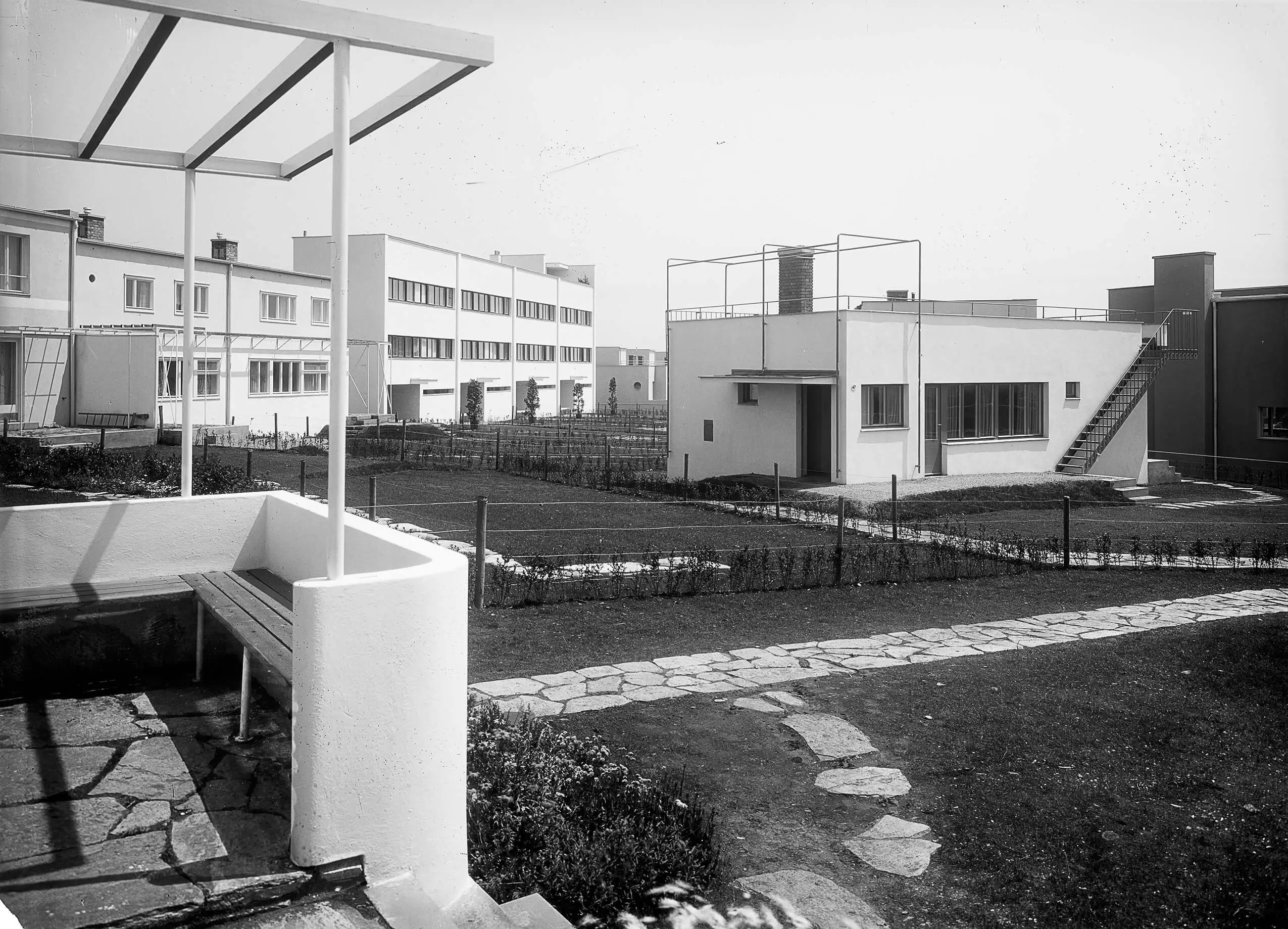 Da sich alle Pläne für weitere Projekte des Architekten zerschlugen, blieb das Haus in der Werkbundsiedlung von 1932 Neutras einziger Bau in Österreich, Fotografie von Martin Gerlach jun., © Wien Museum