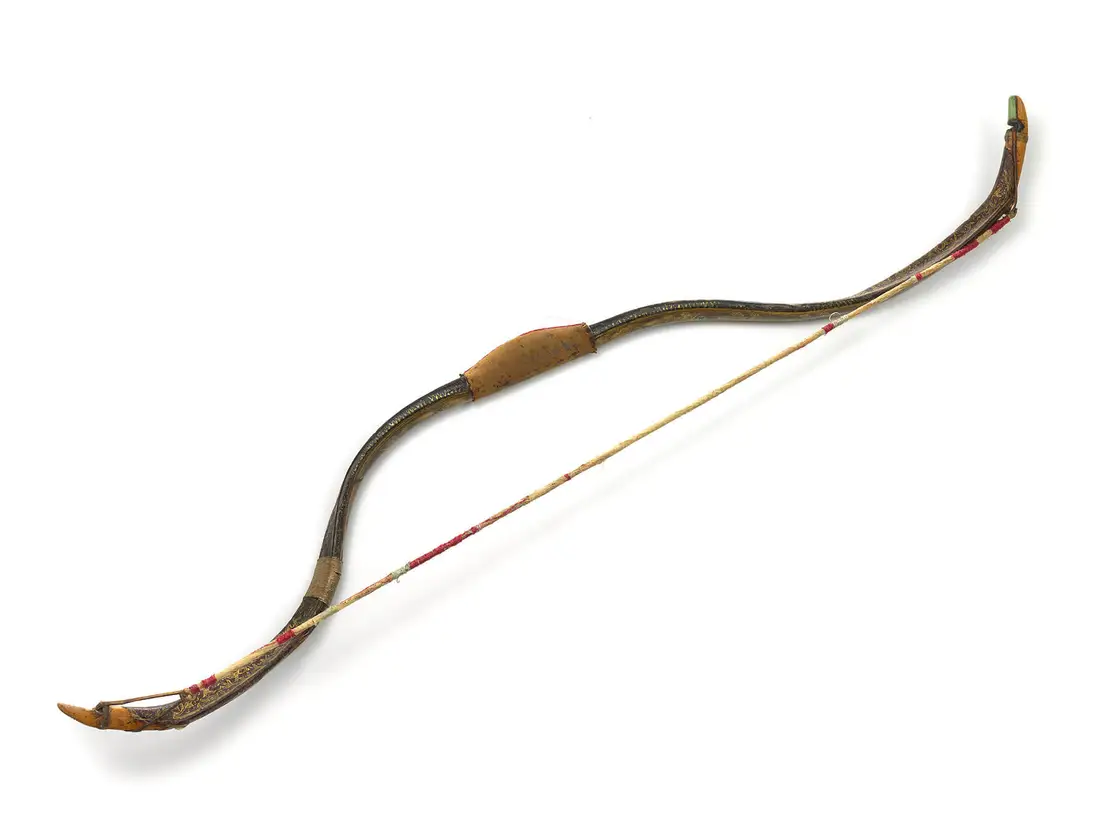 Wesentlich später, aber funktioniert nach dem gleichen Prinzip: Dieser osmanische Reflexbogen ist im Kapitel 5 der Dauerausstellung zu sehen. Datierung: 1651–1700, Inv.-Nr. 169558  