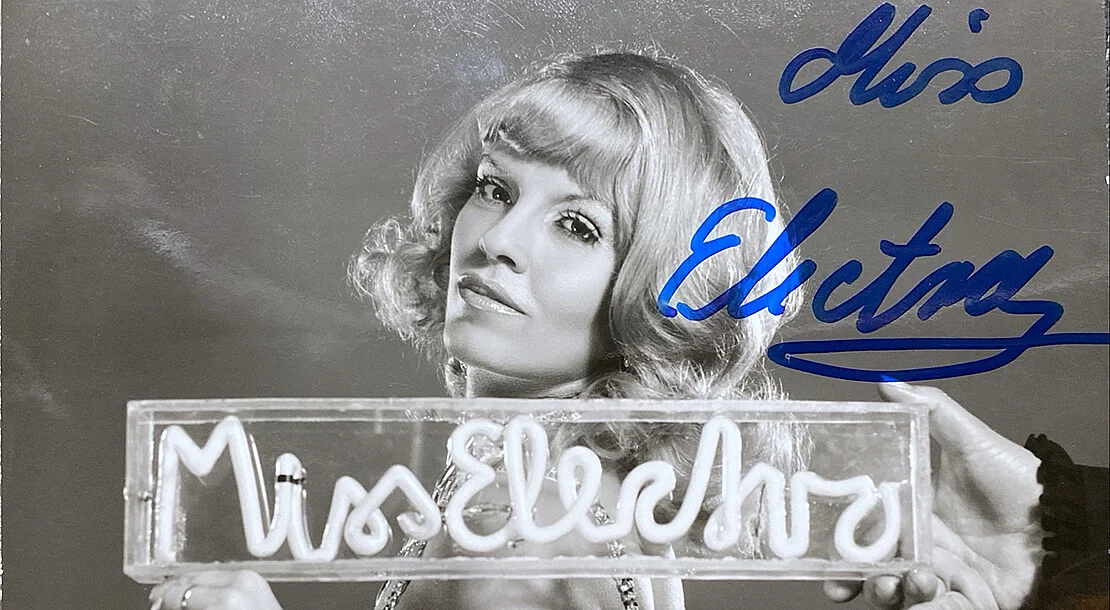 Autogrammkarte Miss Electra, um 1970, Circus- und Clownmuseum Wien