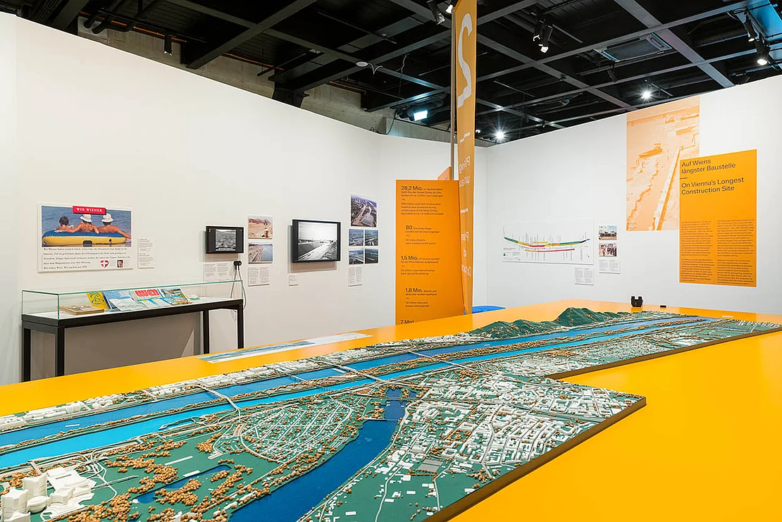 Das Donauinselmodell in der aktuellen Ausstellung, Foto: Klaus Pichler, Wien Museum  