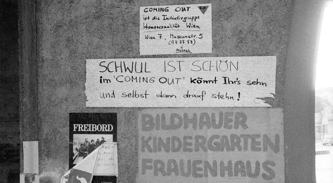 Plakate in der besetzten Arena, August 1976, Foto: Heinz Riedler, Wien Museum, Inv.-Nr. 301366/280  