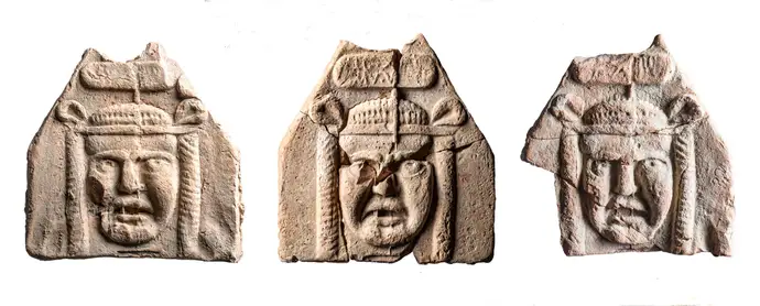 Antefixe waren Massenprodukte, die in Holz- oder Tonmodeln seriell produziert wurden. Fotos: Mario Mosser