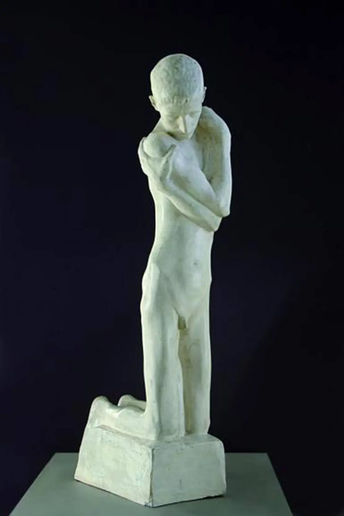 Georg Minne: Kniender Jüngling, 1898, Vlaamse Kunstcollectie  
