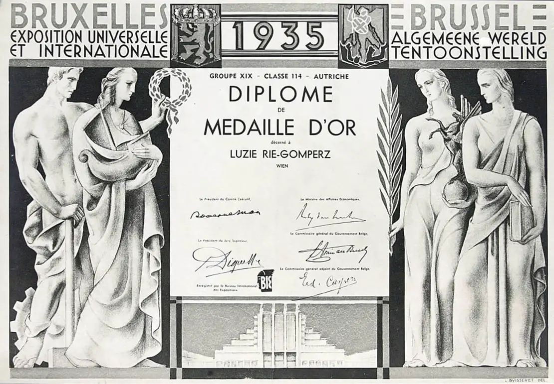 Zertifikat der Goldmedaille bei der Brüsseler Weltausstellung 1935, From the collections of the Crafts Study Centre, University for the Creative Arts, RIE/14/1/9  
