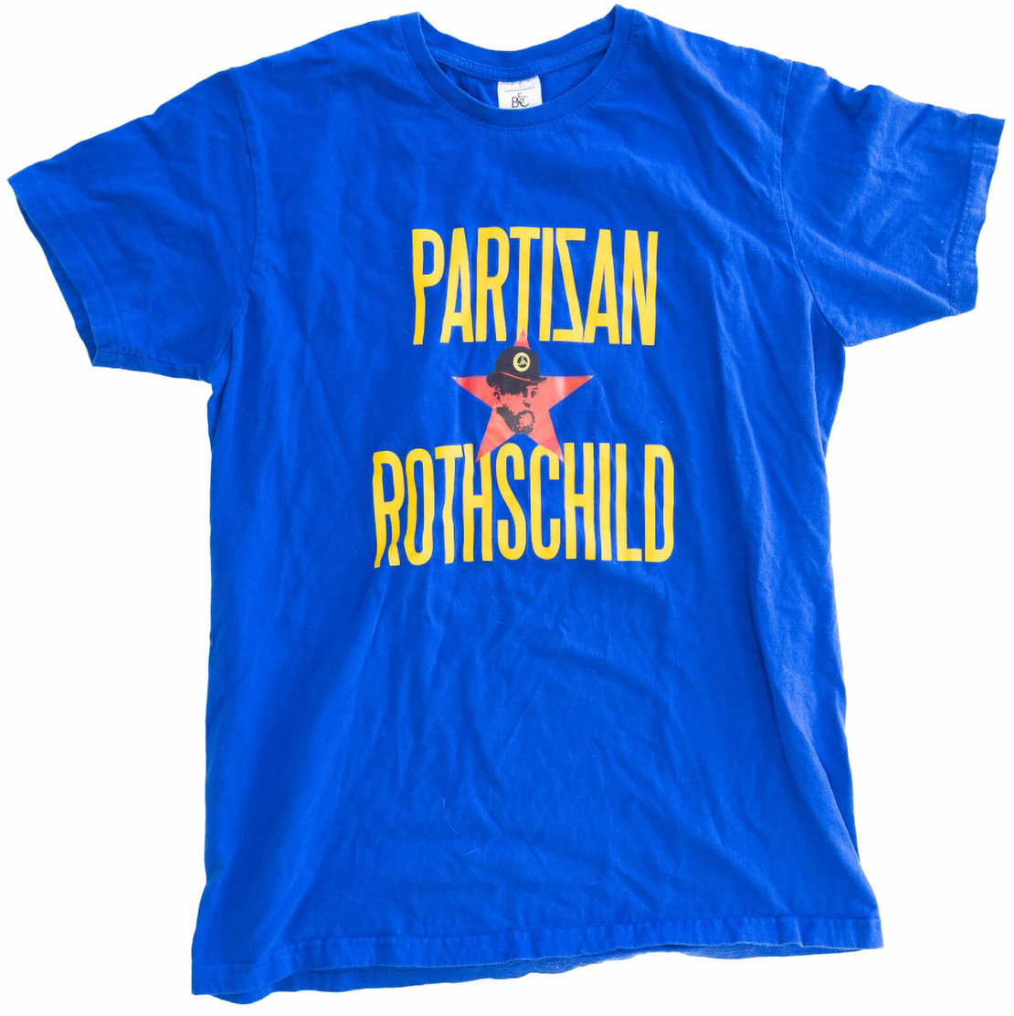T-Shirt von „Partisan*Rothschild“ (First Vienna FC 1894), 2018, © JMW / Tobias de St. Julien 