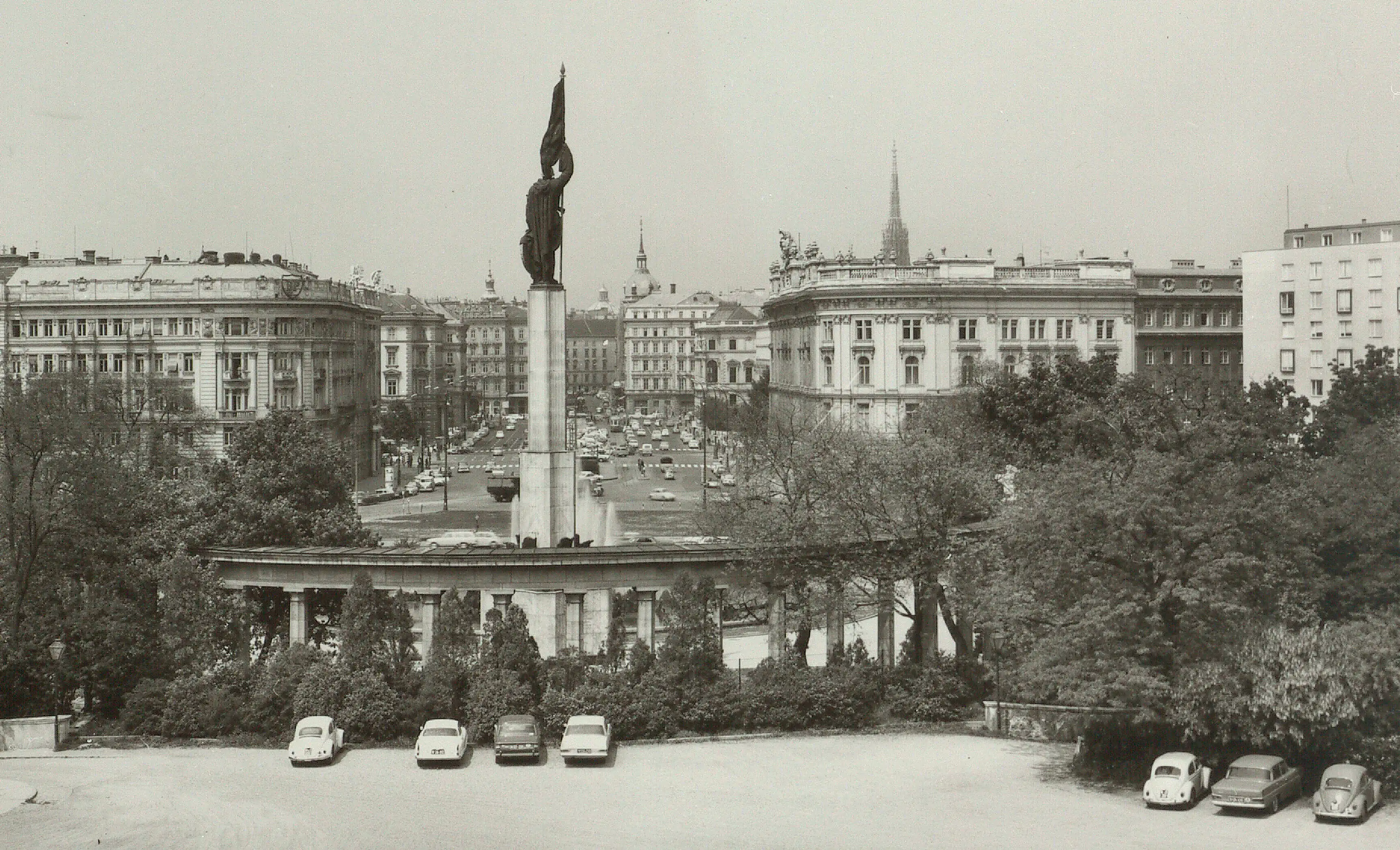 Panorama des Schwarzenbergplatzes, Foto: Johanna Fiegl, Wien Museum
