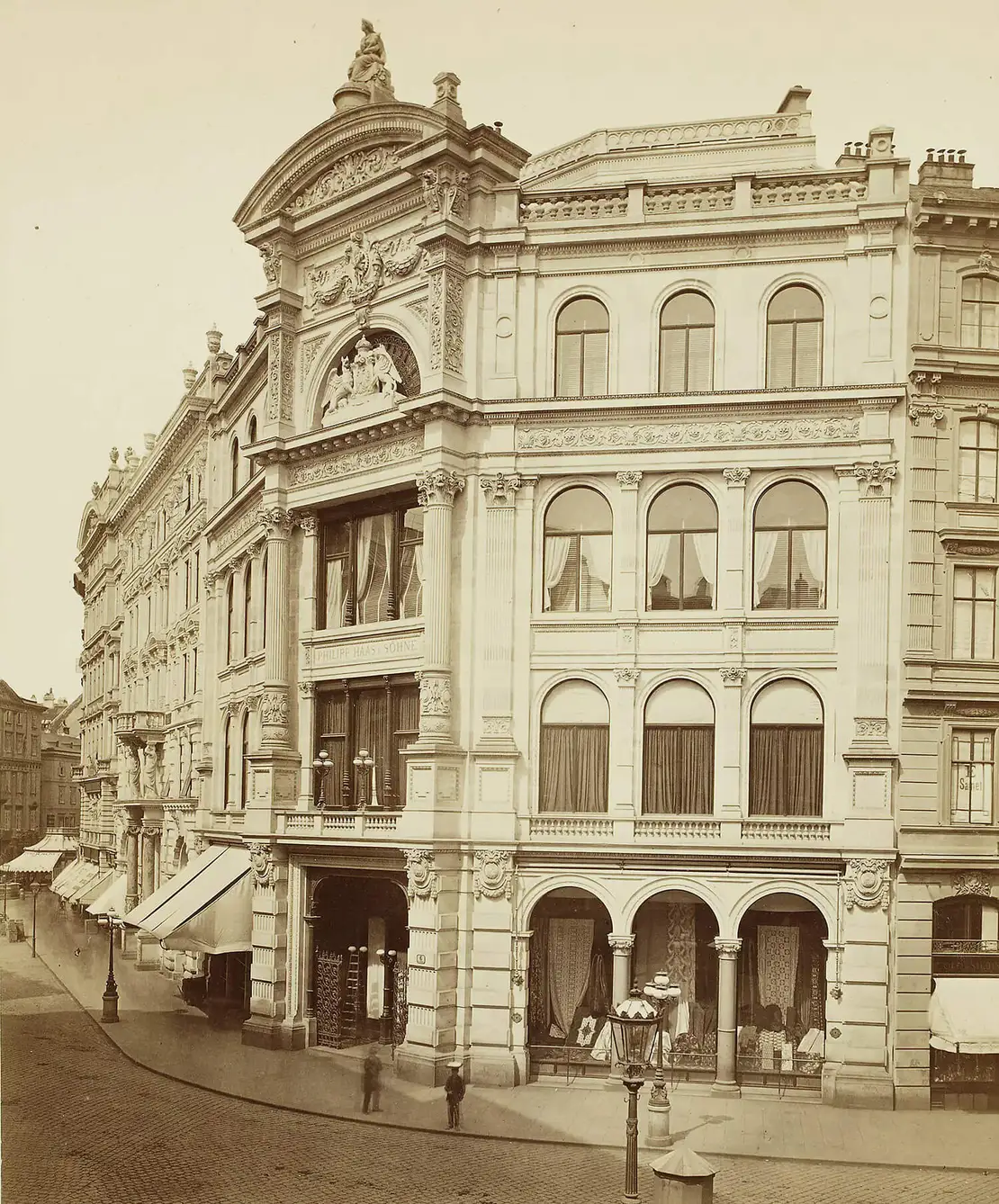 Das Haas-Haus am Stephansplatz, um 1870, Foto: Oscar Kramer, Wien Museum  