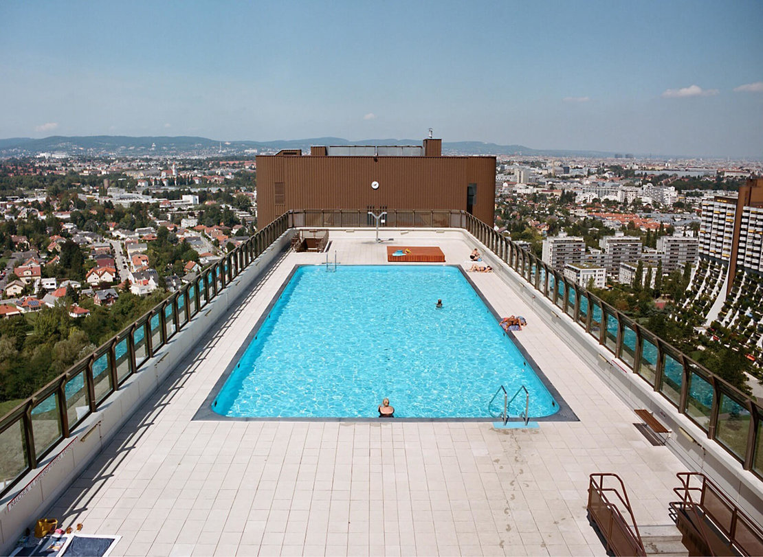 Dachpool mit Aussicht, Foto: Zara Pfeifer 