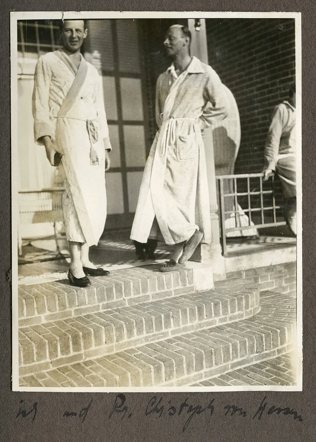 Wetti (l.) mit Prinz Christoph von Hessen, Villa Rose Marie, Zandvoort, Niederlande, Juli 1927. © Michael Huey und Familienarchiv Witt-Dörring
