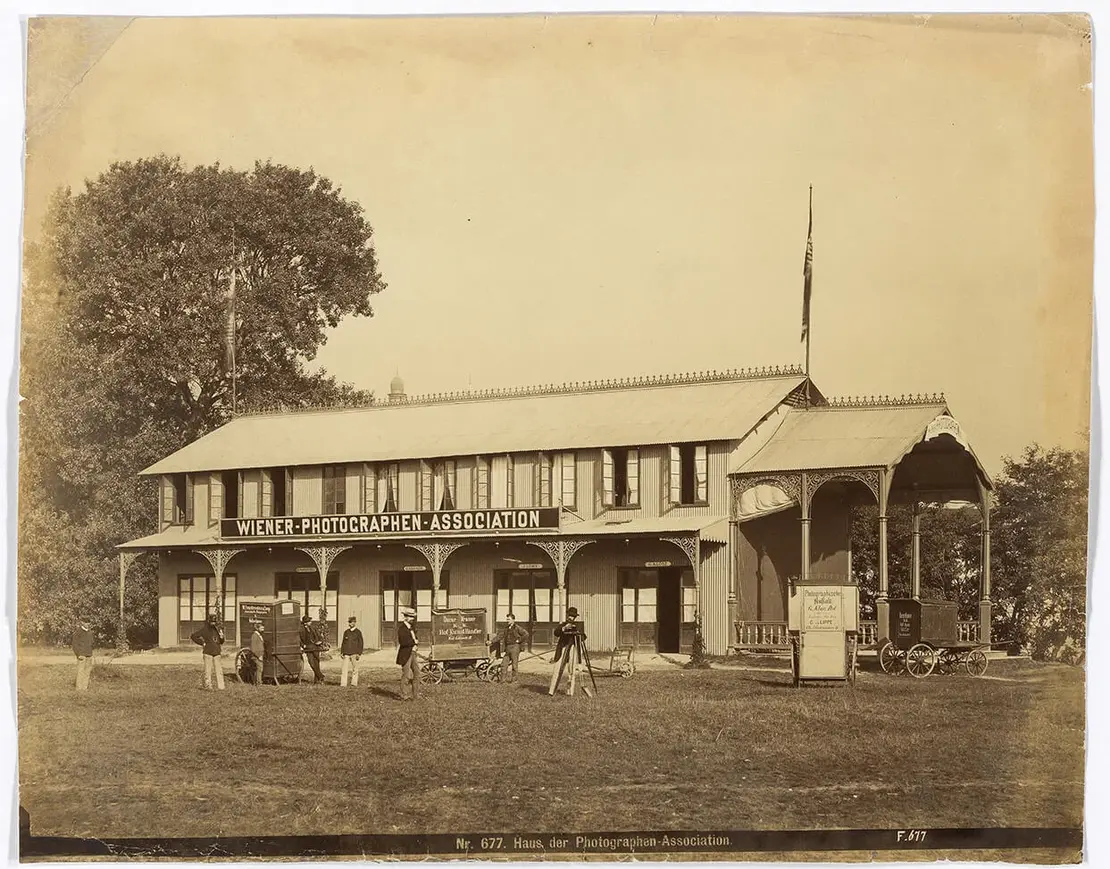 Die Wiener Photographen-Association war im Dauereinsatz während der Weltausstellung und sorgte für eine erstmalige, vollständige, bildliche Dokumentation. 1873, Wien Museum   