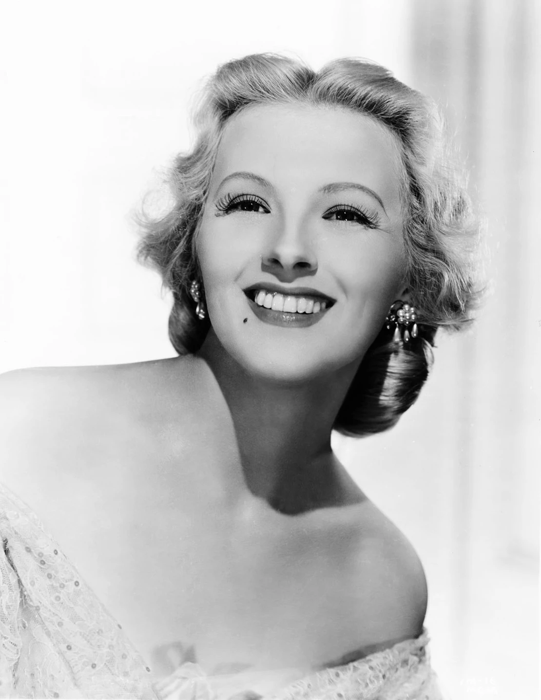 Ilona Hajmássy, die Geliebte von Isidor Geller, machte unter dem Namen Ilona Massey in Hollywood Karriere. Hier als Sängerin Lydia in dem Operettenfilm „Balalaika“ (1939), Courtesy Everett Collection / Everett Collection / picturedesk.com