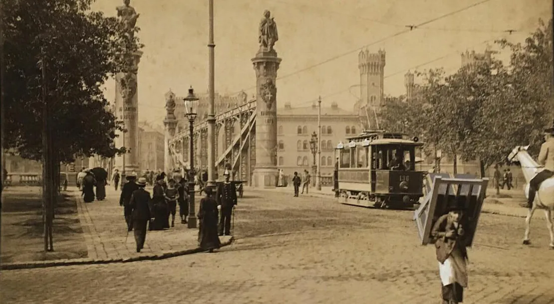Donaukanal mit Augartenbrücke, um 1900, Sammlung Wien Museum  