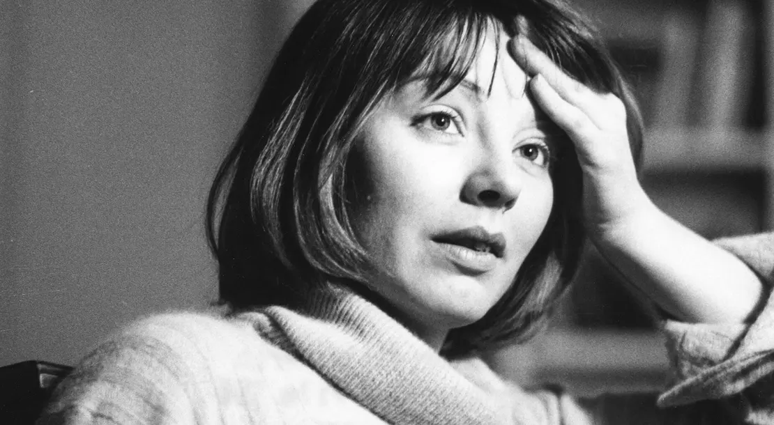 Brigitte Schwaiger in ihrer Wohnung, 1972, Foto: Votava / brandstaetter images / picturedesk.com  