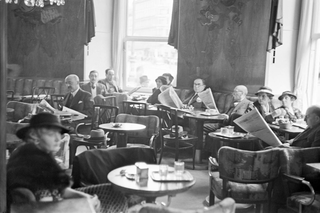 Café Central, 1935. Foto: Lothar Rübelt / ÖNB-Bildarchiv / picturedesk.com 