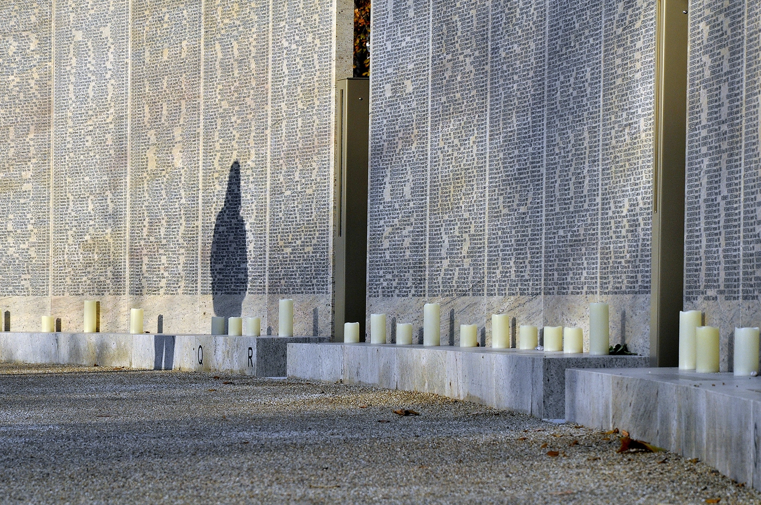Shoah-Gedenkstätte mit Namensmauer am Frankhplatz, Foto: Willfried Gredler-Oxenbauer / picturedesk.com