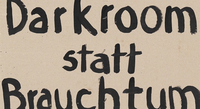 Schild von der Regenbogenparade 2009 / H.A.P.P.Y-Archiv / Christopher Wurmdobler und Orlando Pescatore / Wien Museum