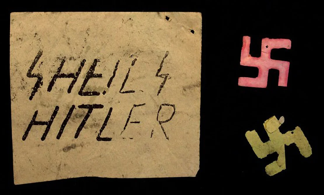 Ausgestanzte Hakenkreuze und Streuzettel der NSDAP. Quelle: WStlA, M.Abt. 230, A2 – Q – Abschrankung, notstandspolizeiliche Maßnahmen, Kt. 1, Zl. 648/1938  