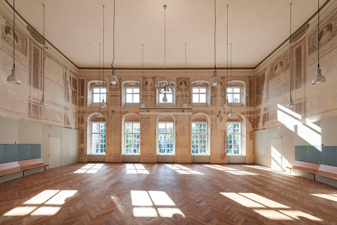 Der historische Hörsaal, baulich zurückgeführt auf den ursprünglichen Zustand von 1785, Foto: Reiner Riedler 