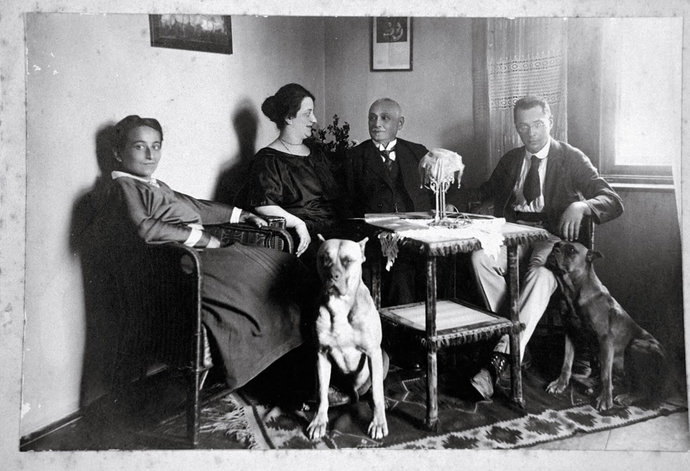 Rudolphina Menzel, Pionierin der Hundeforschung