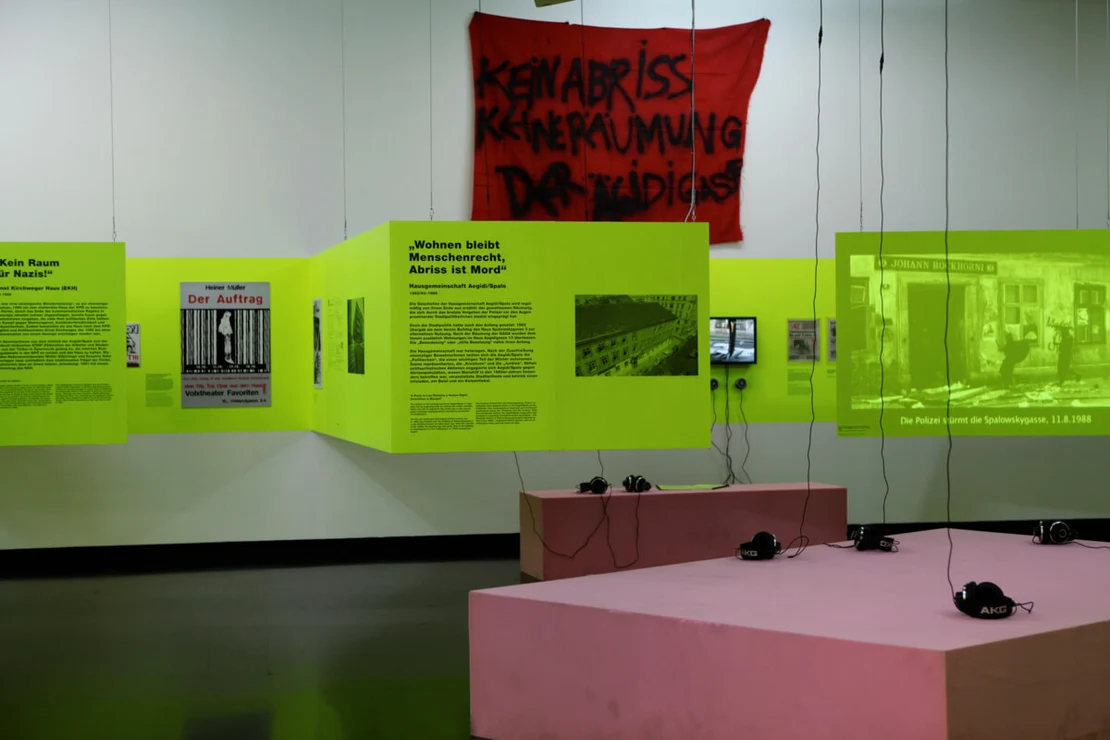 Die Ausstellung „Besetzt!“ im Wien Museum, 2012, Foto: Manuela Mark/Wien Museum  