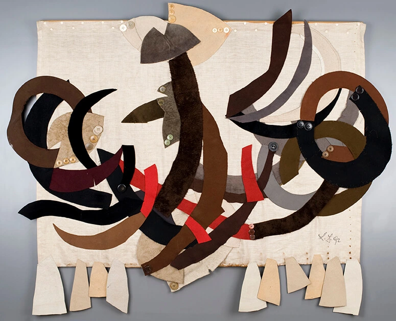 Lieselott Beschorner: O.T. (Pfau), 1992, Textilplastik, Wien Museum, LB 1396  