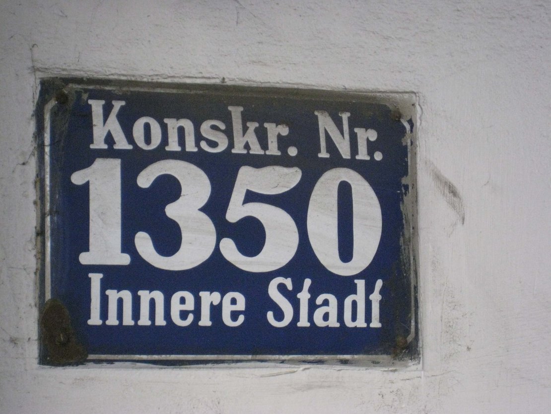 Walfischgasse 6, 1010 Wien: Konskriptionsnummer 1350. Foto: Anton Tantner 