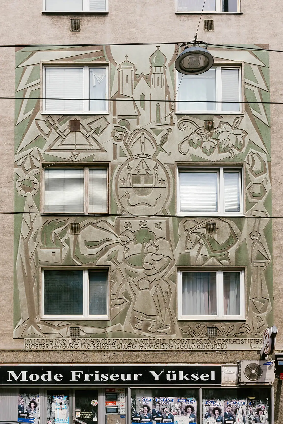 Sgrafitto von Karl Drexler, Foto: Elodie Grethen  