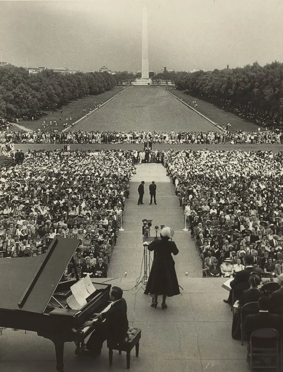 Marian Andersons Auftritt vor dem Lincoln Memorial, 20. Apri 1952, Foto: Abbie Rowe, Library of Congress  