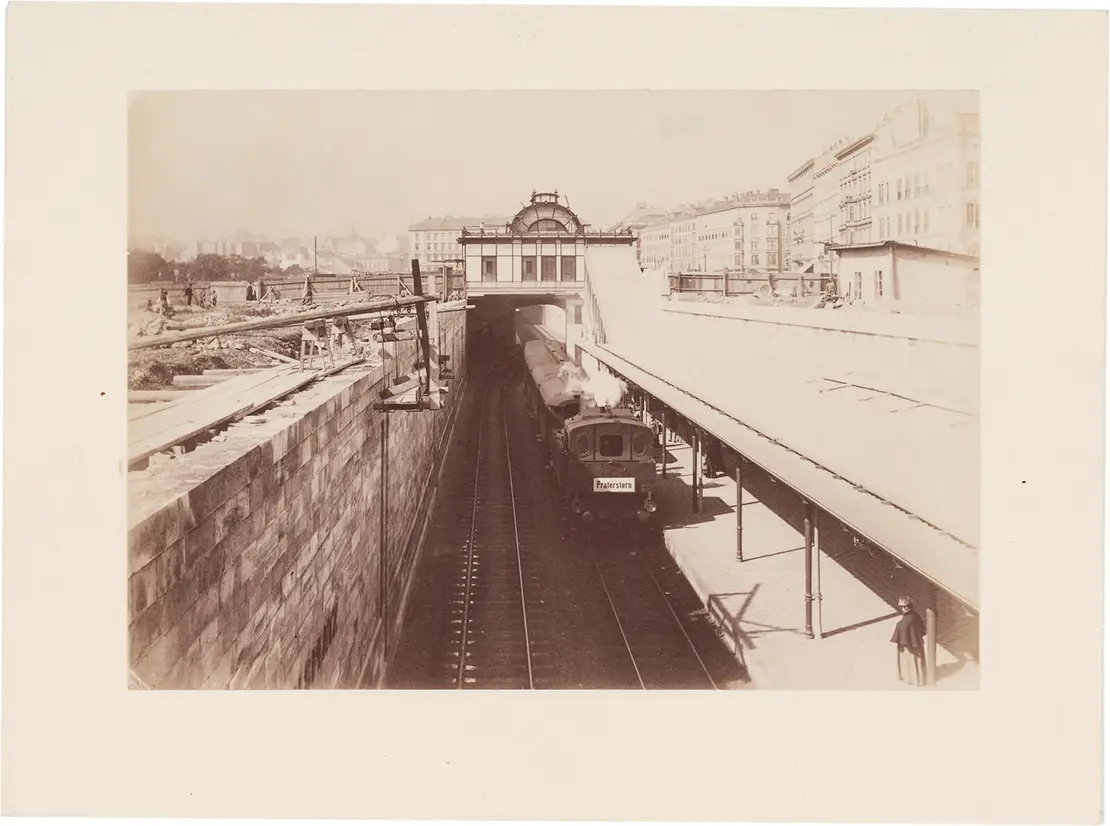 Stadtbahnstation Karlsplatz in Richtung Praterstern, 1899, Foto: Friedrich Strauß, Wien Museum, Inv.-Nr. 94600/413/2  
