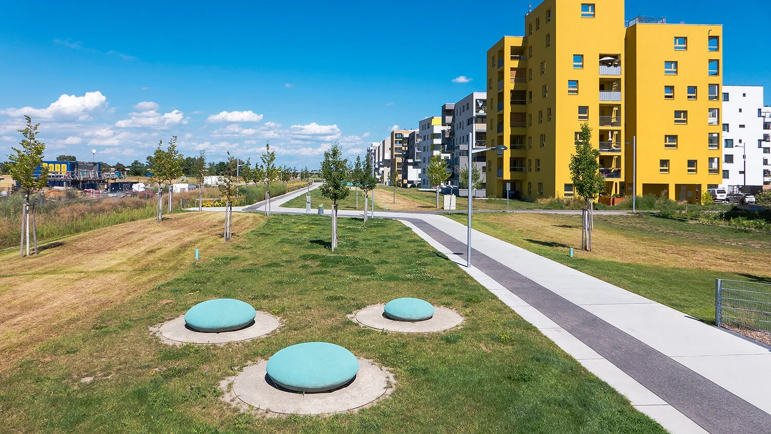 Der Yella-Hertzka-Park in der Seestadt Aspern, Foto: Gugerell/Wikimedia Commons