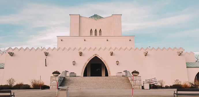 Almost Orient in Simmering @zvitlo