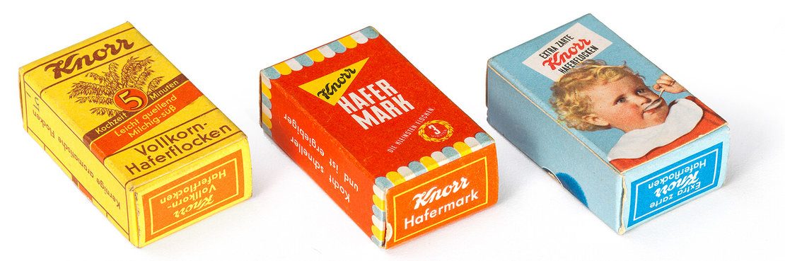 Miniaturverpackungen für Kinderkaufmannsladen für Hafer-Produkte der Firma Knorr, um 1960, Wien Museum 