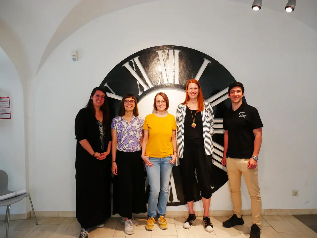 Das Team mit Sarah Ambichl (ArchäoNOW), Tabea Rude, Irmi Mac Guire, Christine Koblitz (alle: Wien Museum) sowie Franco Lanfur (Vars)  