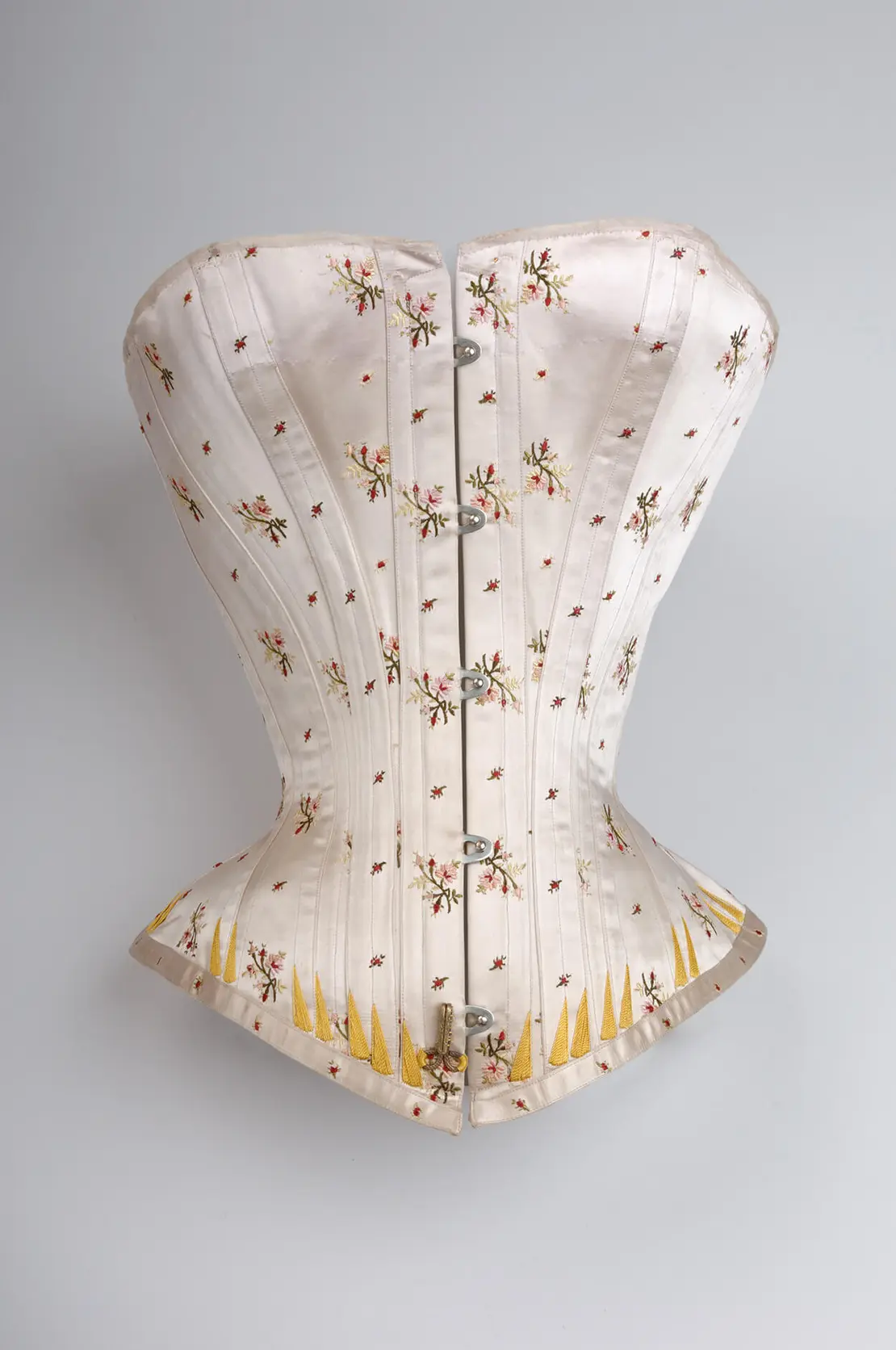 Korsett, Seidensatin, Baumwolle, Fischbein, Metallhaken, 1880–1885, Foto: Christin Losta, Wien Museum, Inv.-Nr. M 4962  