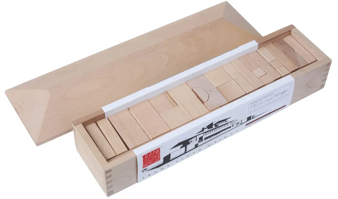 Holzbaukasten „Archiblocks Classics – Frank Lloyd Wright”, Inv.Nr. 34454, um 1990, Foto: Technisches Museum Wien/Bildarchiv