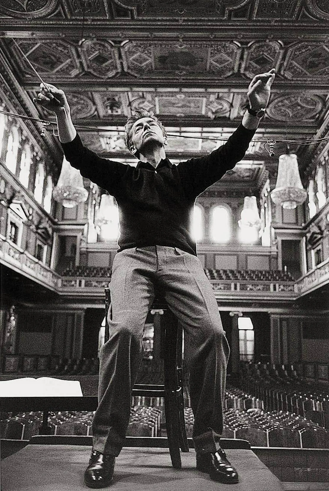 Franz Hubmann: Herbert von Karajan bei einer Probe im Musikverein, 1966, APA-Images / brandstaetter images   