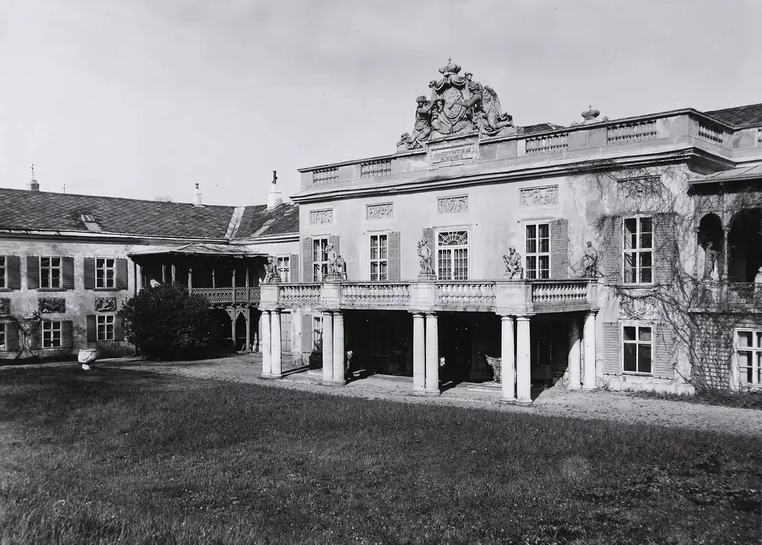 Gartenfront von Schloss Pötzleinsdorf, um 1935, Fotografie, Fotoatelier Martin Gerlach, Wien Museum, Inv.-Nr. 188845