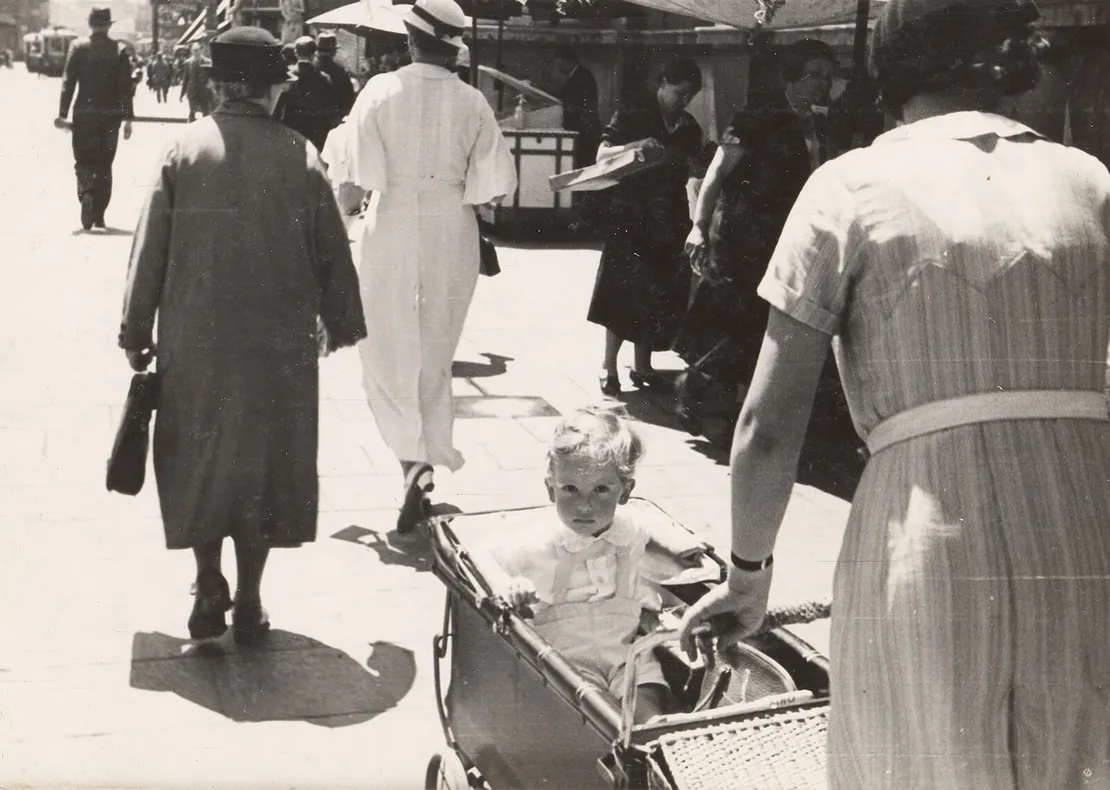 Robert Haas: Straßenszene, Wien 1935, Wien Museum Inv.-Nr. 302440/21  