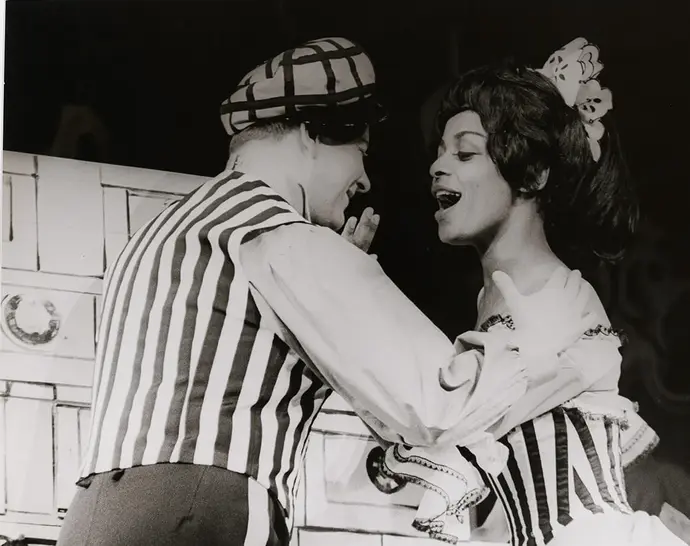 Olive Moorefield in „Pariser Leben” an der Volksoper, 1963, Foto: Anton Doliwa, Wien Museum